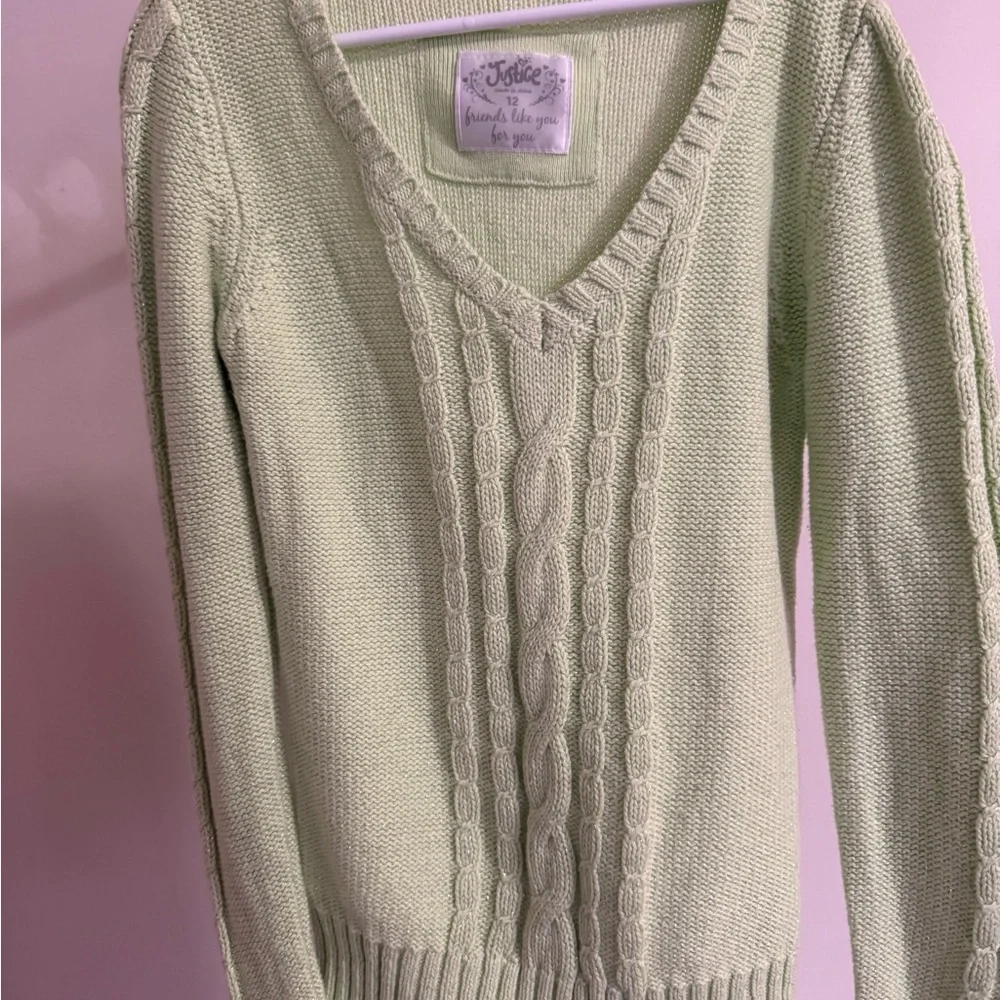 Justice V-Neck Cable-knit Sweater